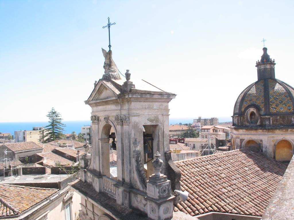 Rs San Sebastiano Holidays 阿奇雷亚莱 外观 照片