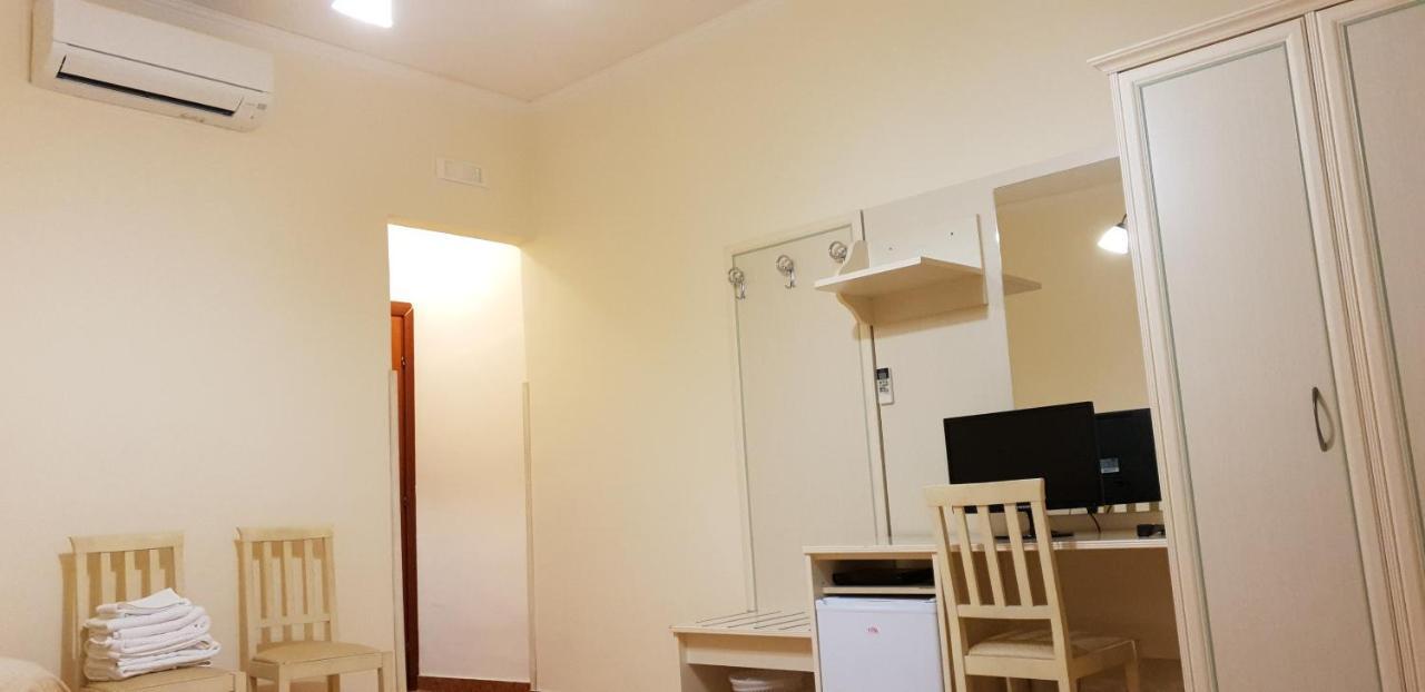 Rs San Sebastiano Holidays 阿奇雷亚莱 外观 照片